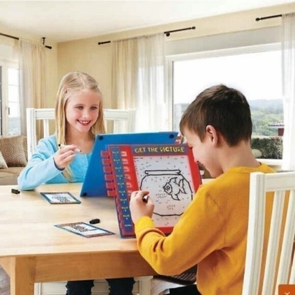 Get the Picture: Dot to Dot Race Game - Picture 2 of 3